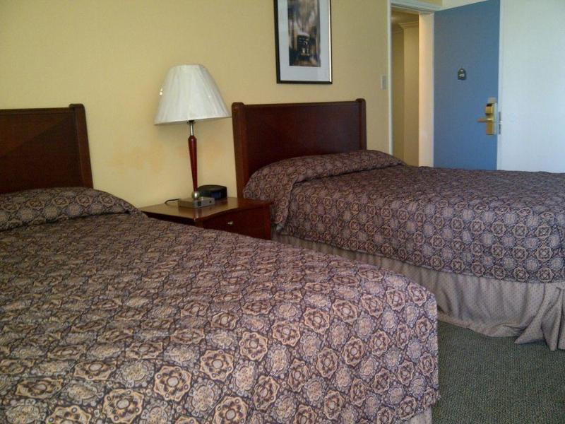 Midtown Hotel New Orleans image