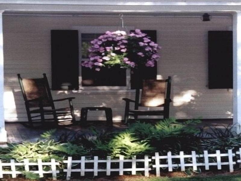 Arlington Inn