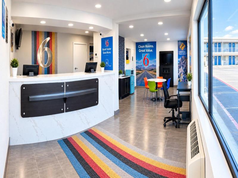 Motel 6 West