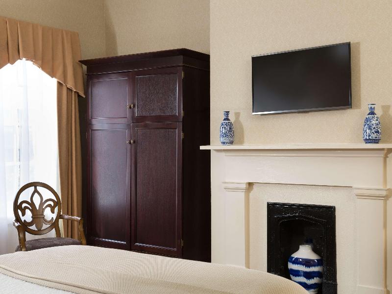 Linden Row Inn image