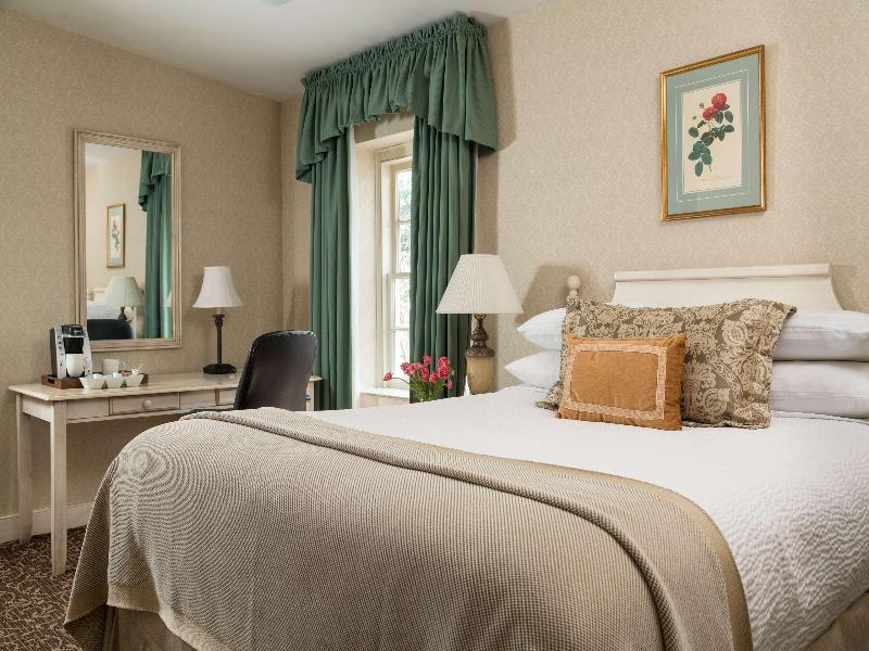 Linden Row Inn image