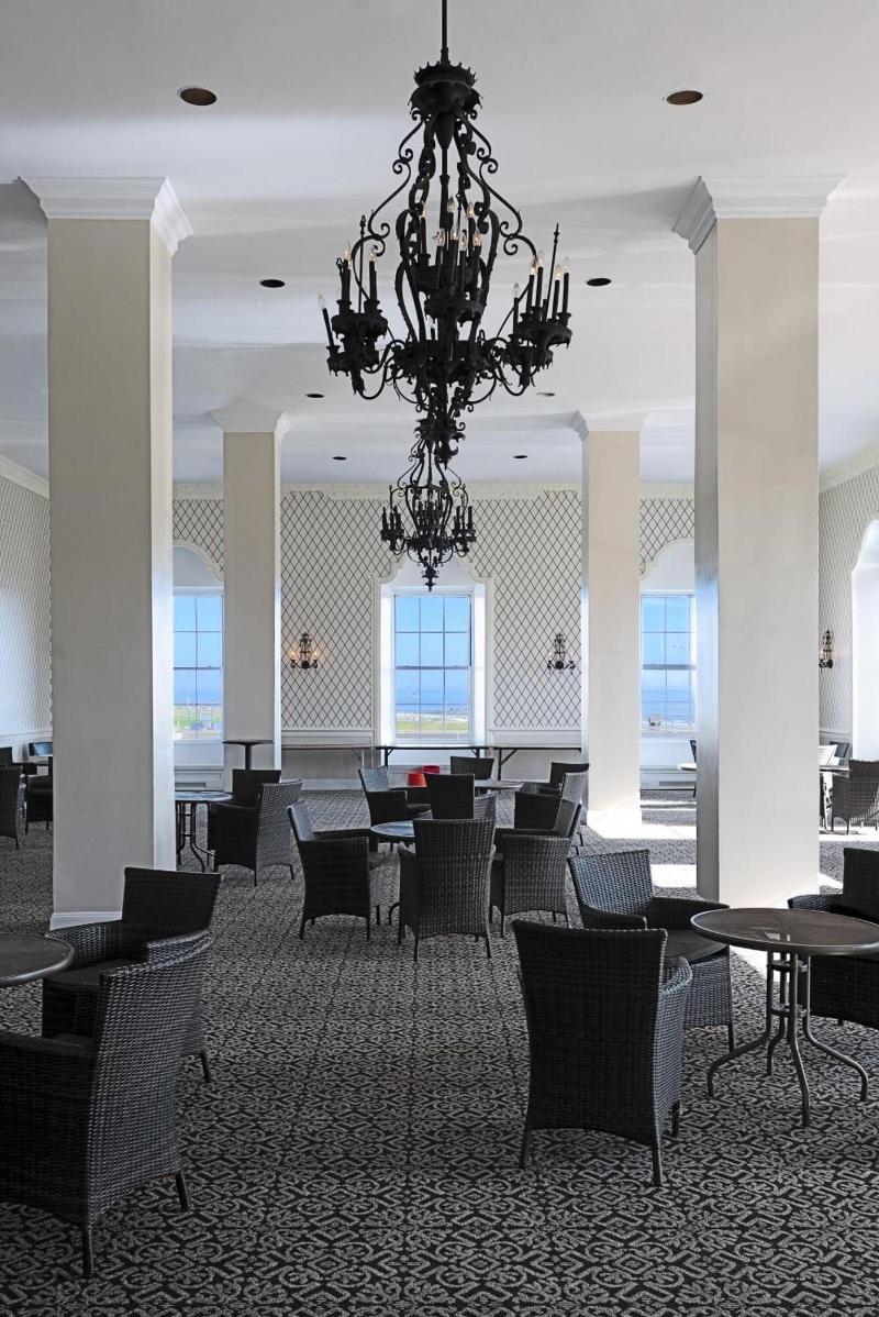 Berkeley Ocean Front Hotel image