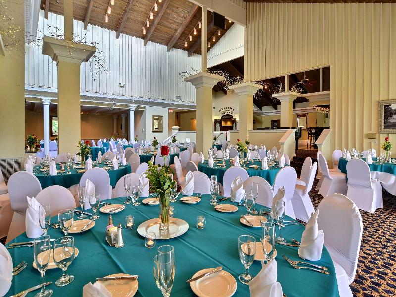 Toftrees Golf Resort And Conference Center image