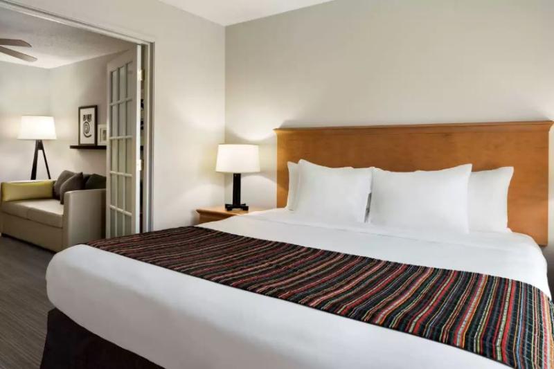 Country Inn&Suites By Radisson Columbus Airport Oh image
