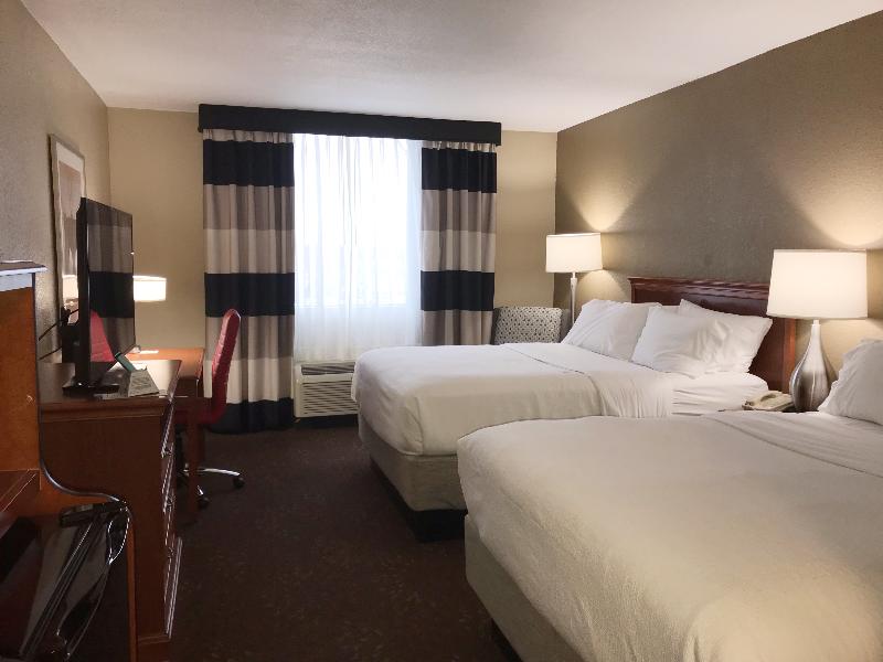 DOUBLE TWO QUEEN BEDS NON SMOKING