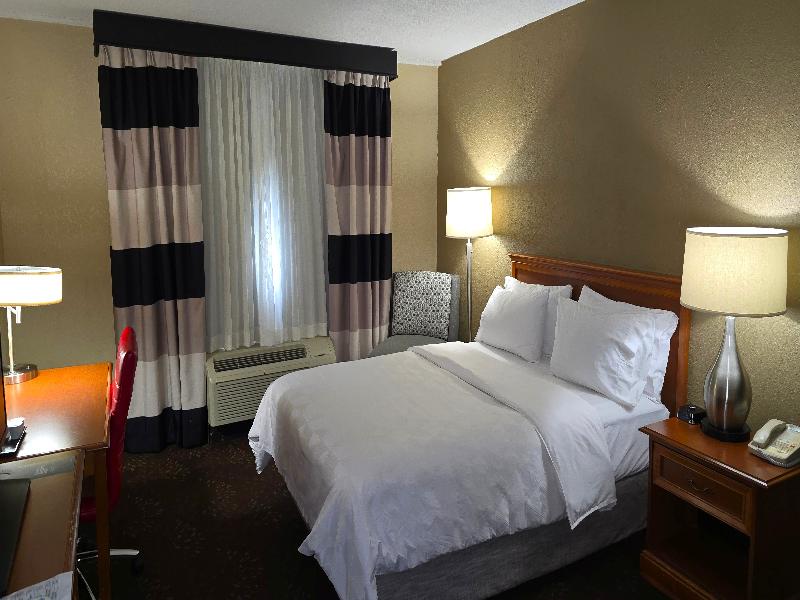 DOUBLE Accessible-Queen Size Bed