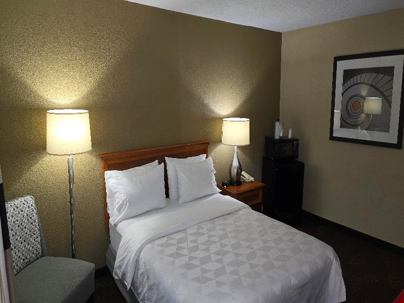 DOUBLE Accessible-Queen Size Bed