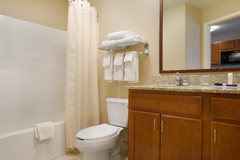 Candlewood Suites Wichita Falls Maurine St photo 13