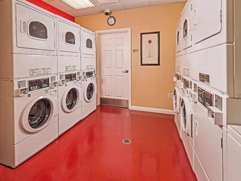 Towneplace Suites Clinton At Joint Base Andrews image