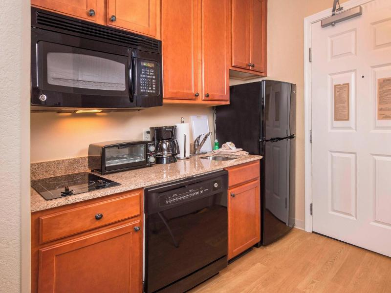 Towneplace Suites Clinton At Joint Base Andrews image