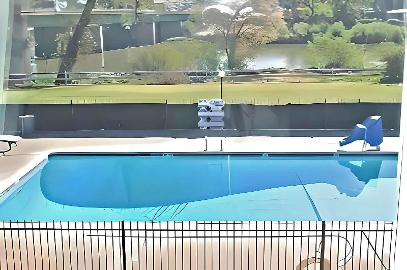 Travelodge by Wyndham Red Bluff South of Redding image