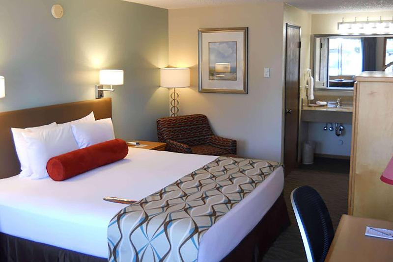 Super 8 By Wyndham Florence Or image