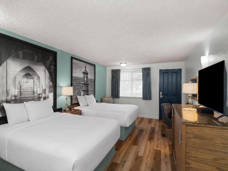 Super 8 by Wyndham Florence OR image