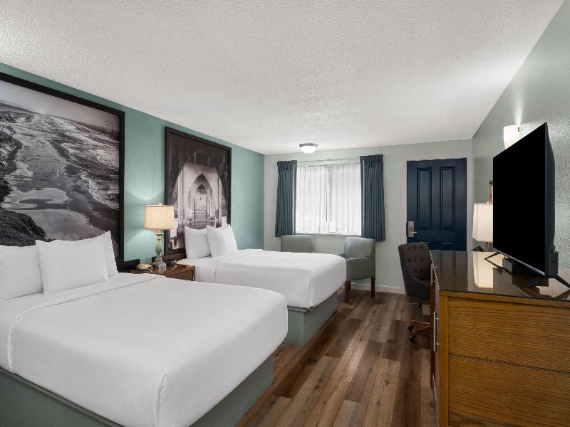 Super 8 by Wyndham Florence OR image