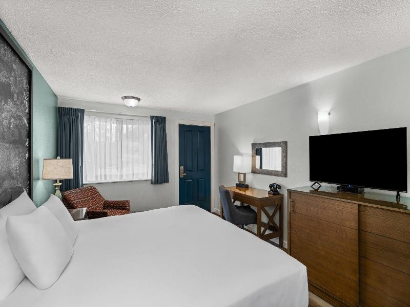 Super 8 by Wyndham Florence OR image