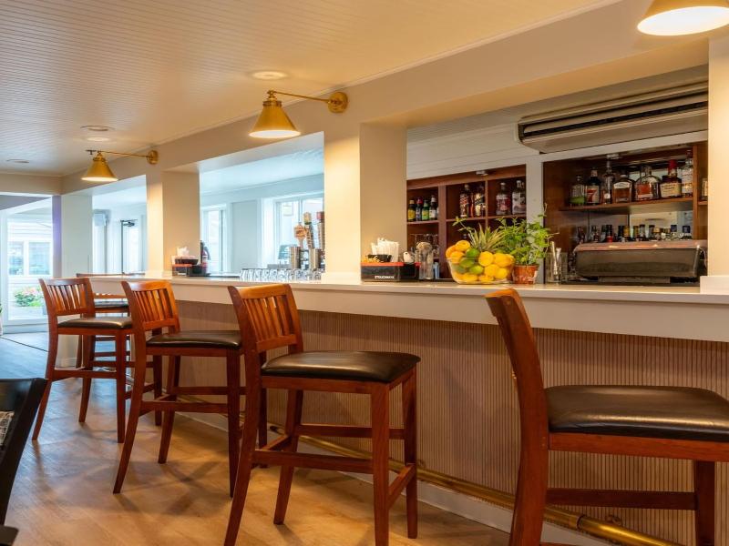 Meadowmere Resort image