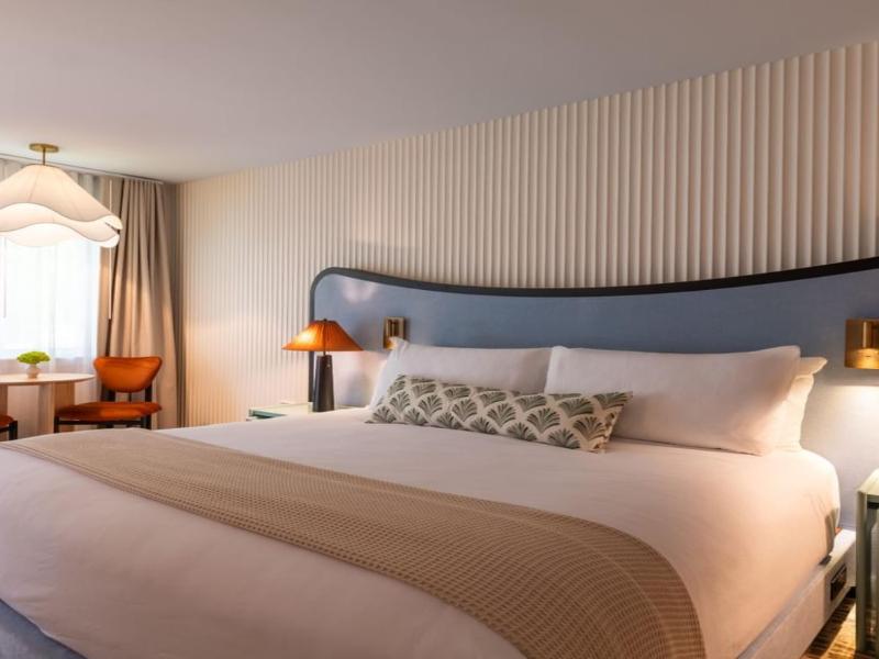 Meadowmere Resort image
