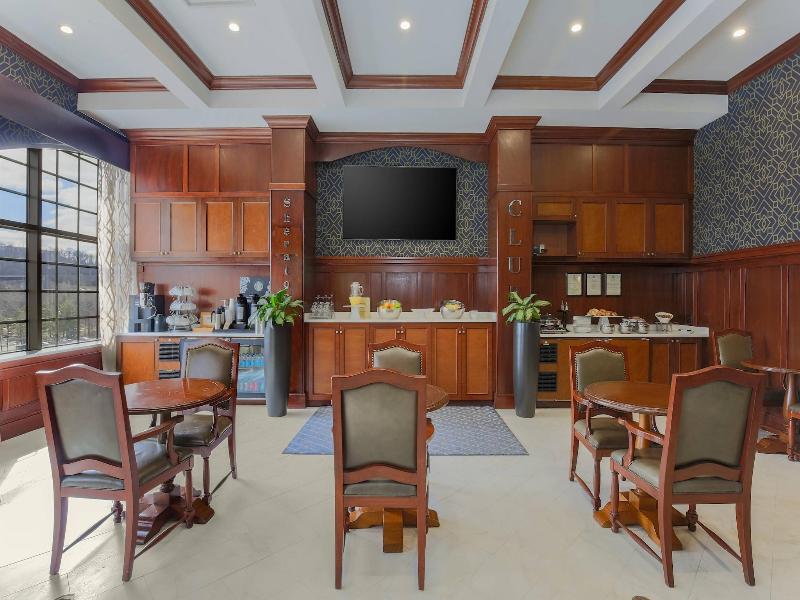 Sheraton Tarrytown Hotel image
