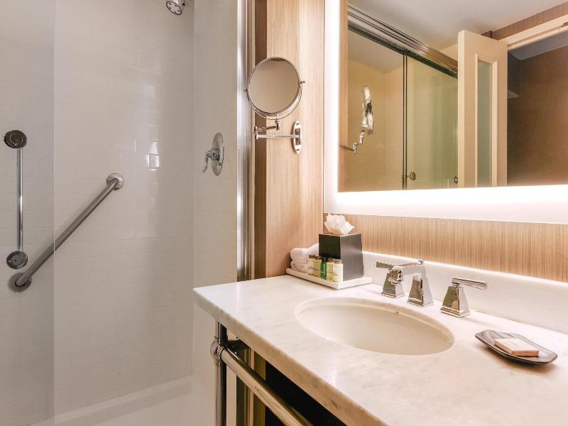 Sheraton Tarrytown Hotel image