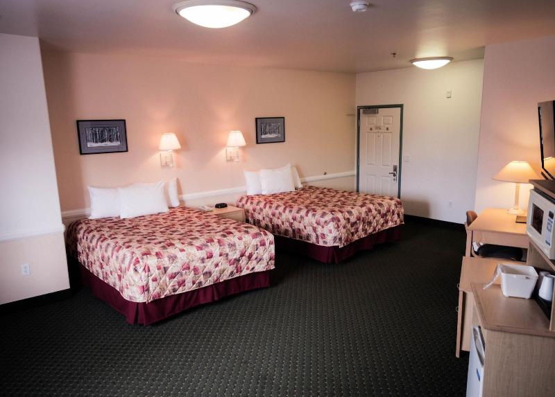 Puffin Inn image