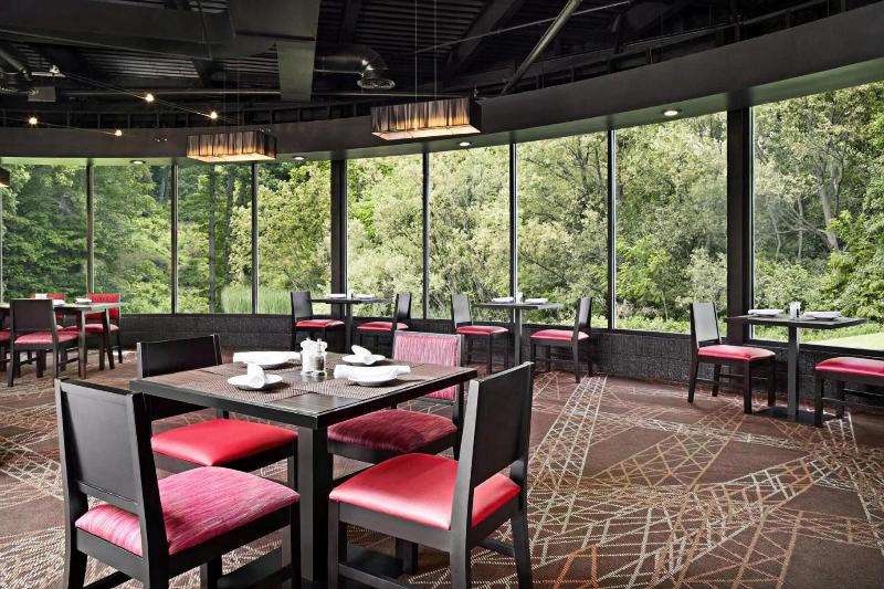 Ramada by Wyndham Beaver Falls image