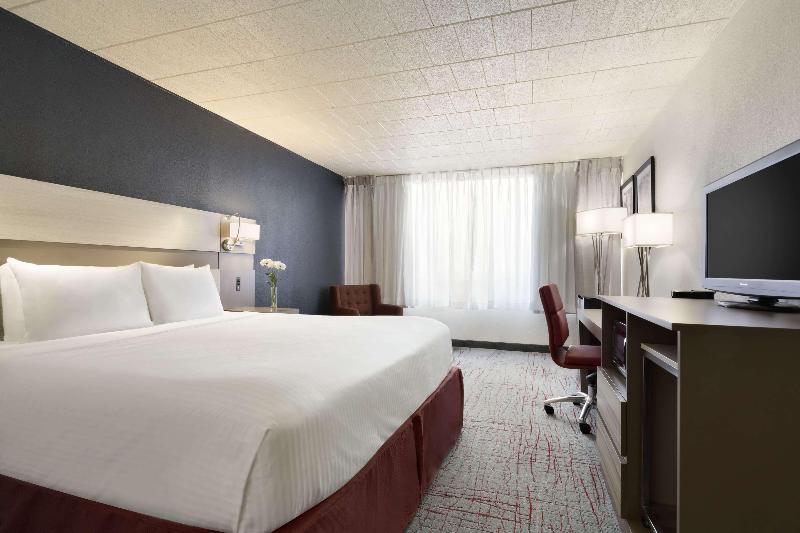 Ramada by Wyndham Beaver Falls image