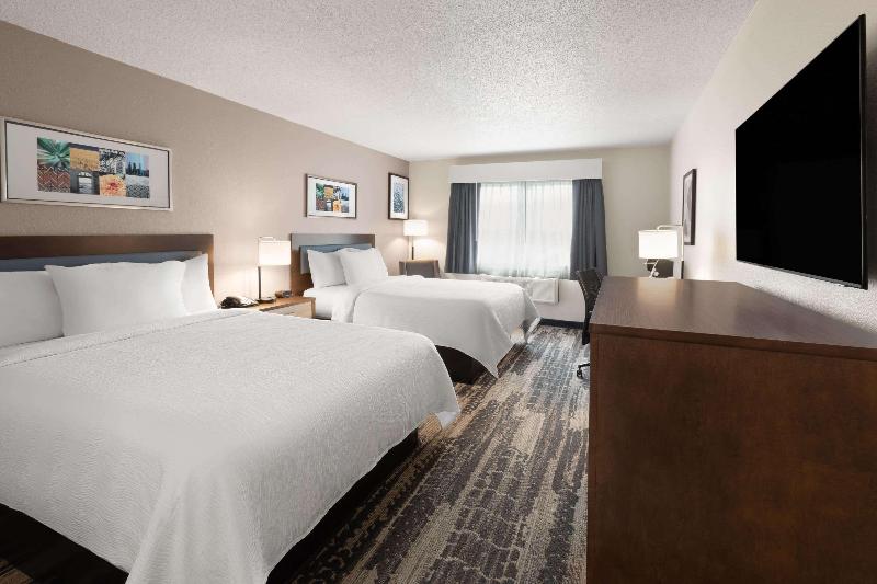 Wingate by Wyndham Marion image