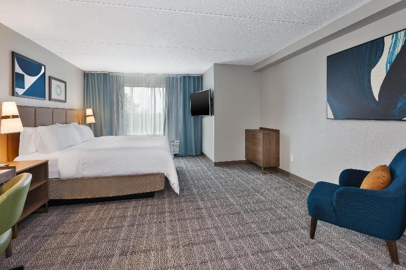 Staybridge Suites Pittsburgh Airport By IHG image