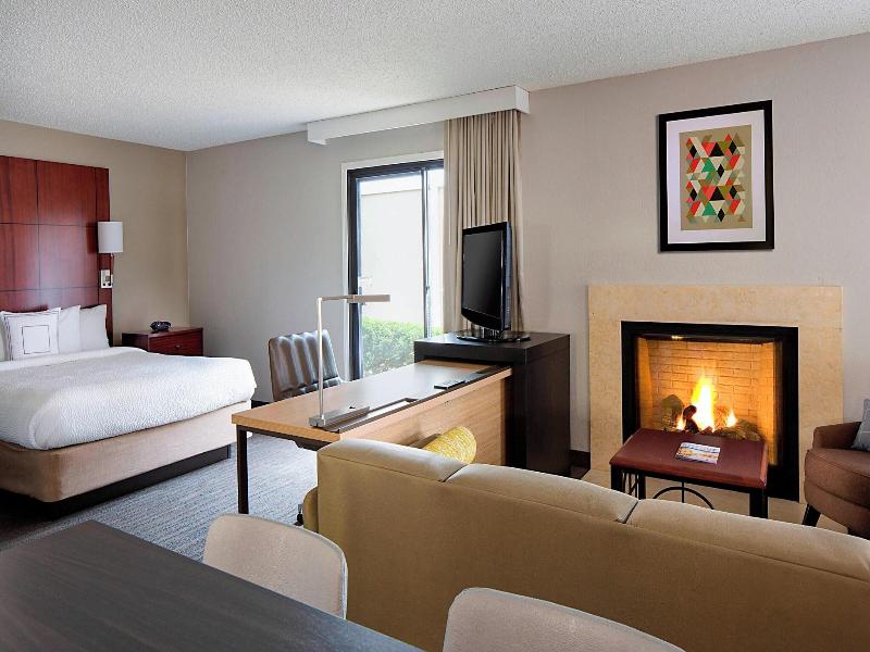 Residence Inn Dallas Las Colinas image