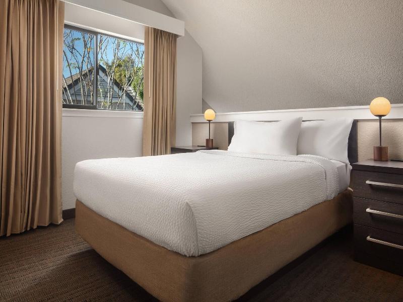 Residence Inn Irvine Spectrum image