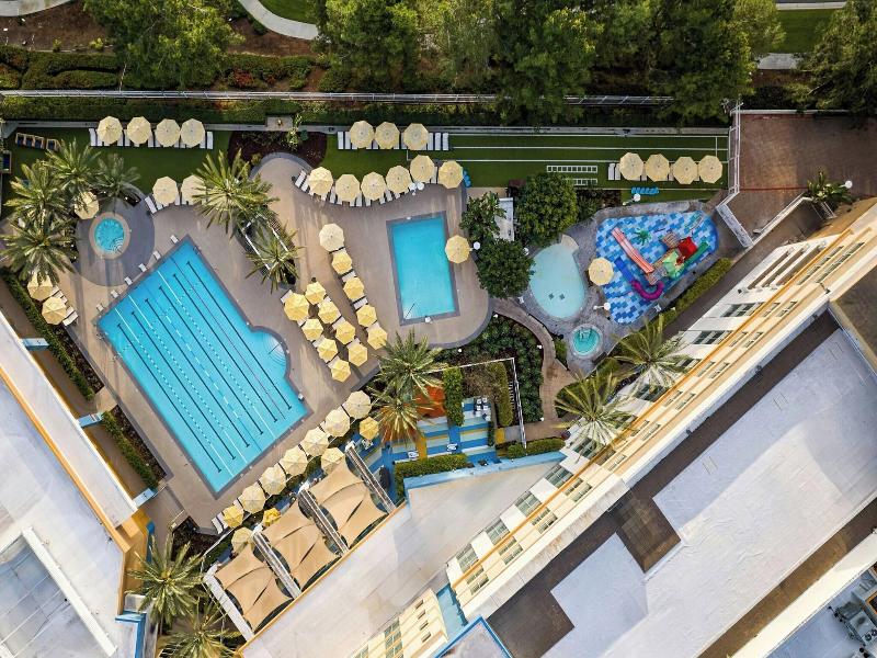 Renaissance ClubSport Aliso Viejo Laguna Beach image