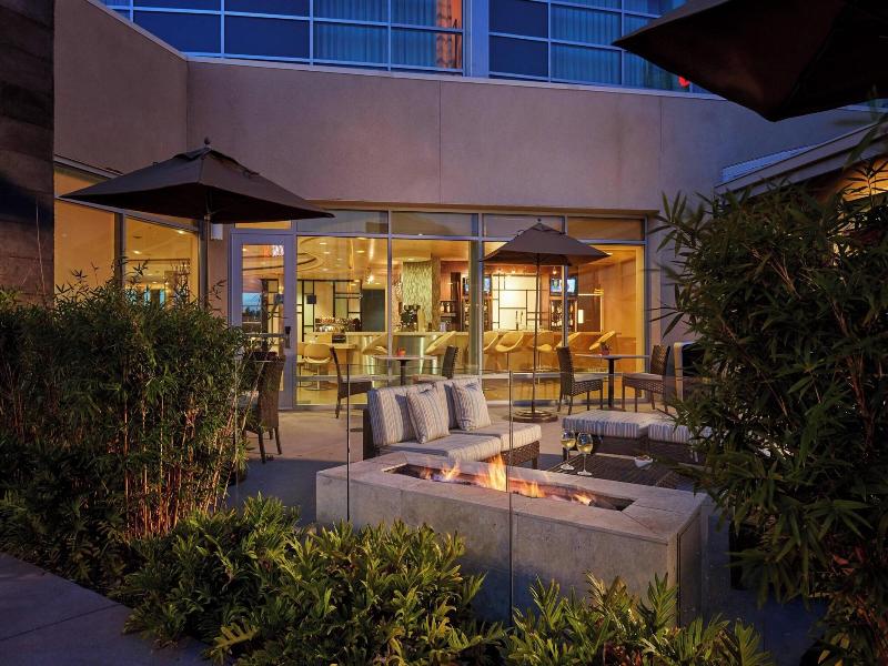 Courtyard San Jose North/Silicon Valley image