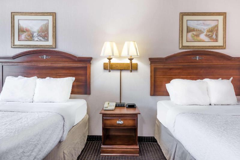 Pottsville Inn image