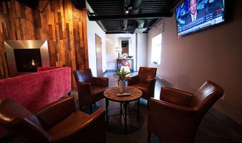Warehouse Hotel image