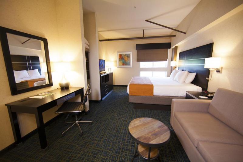 Warehouse Hotel