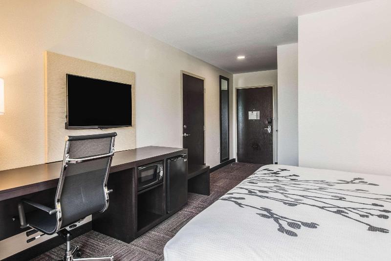 Sleep Inn Suites Galion image