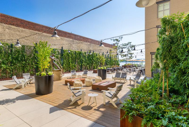 Hotel Indigo Old Town Alexandria image