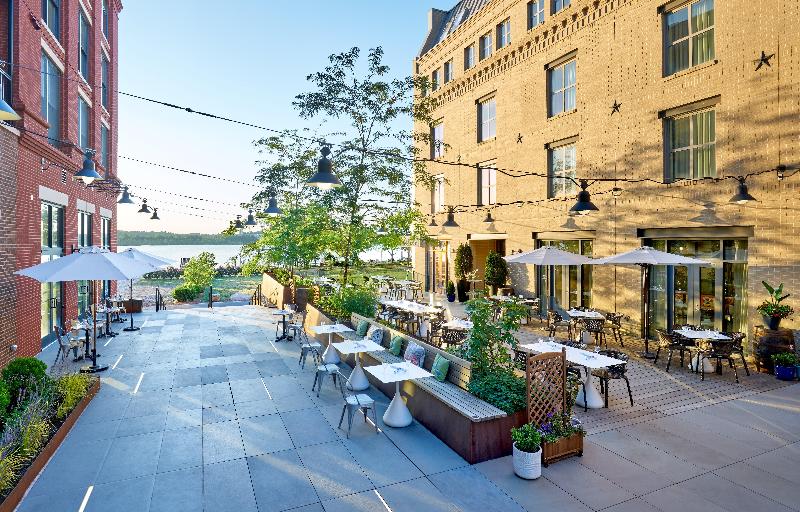 Hotel Indigo Old Town Alexandria image