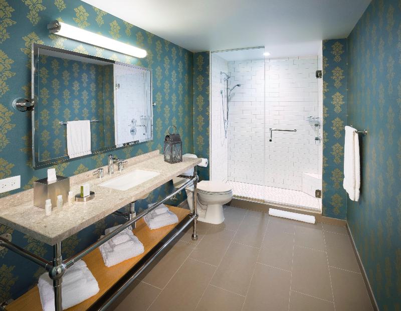Hotel Indigo Old Town Alexandria image