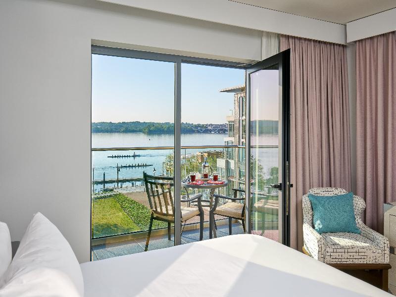 Hotel Indigo Old Town Alexandria image