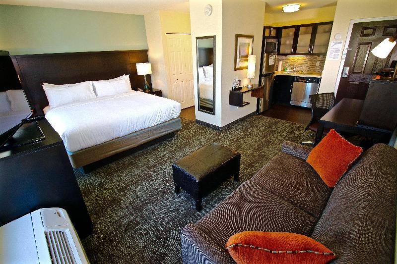 Homewood Suites by Hilton Cathedral City image