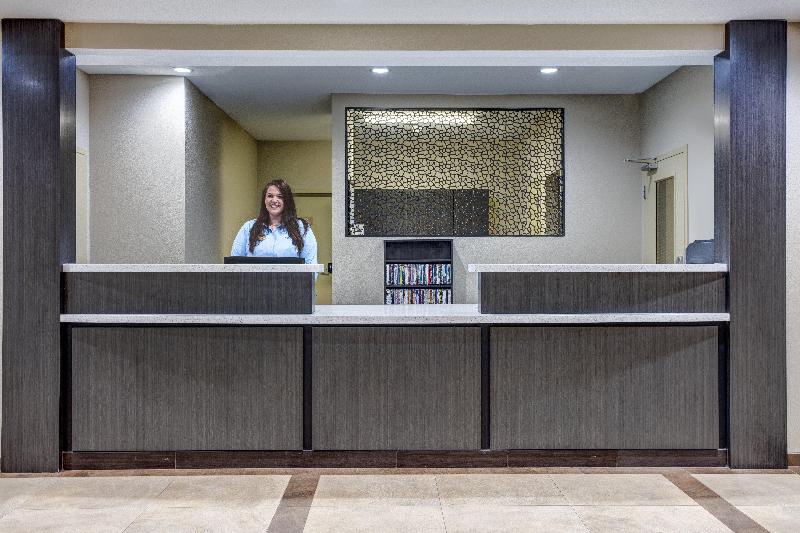 Candlewood Suites Cut Off image