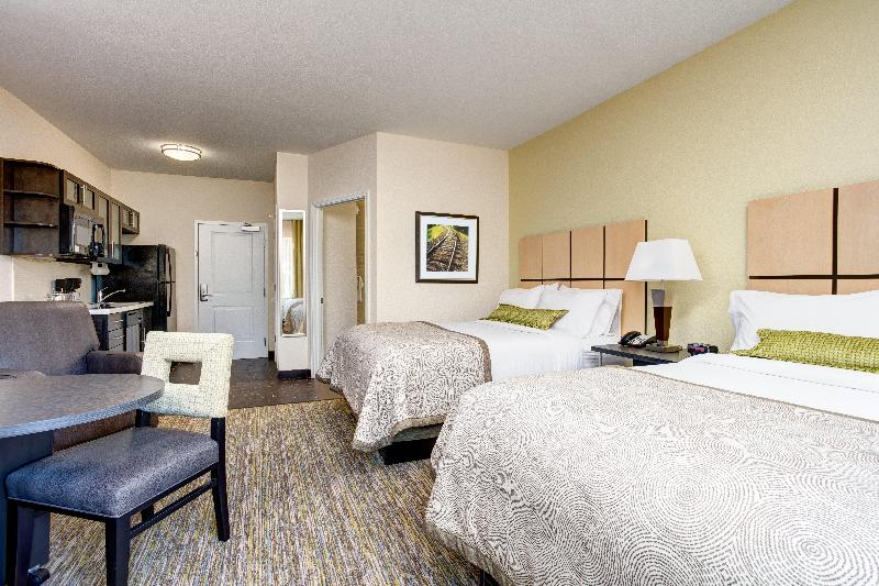 Candlewood Suites Cut Off image