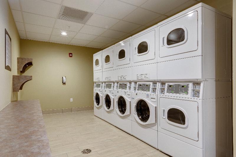 Staybridge Suites St Louis - Westport image