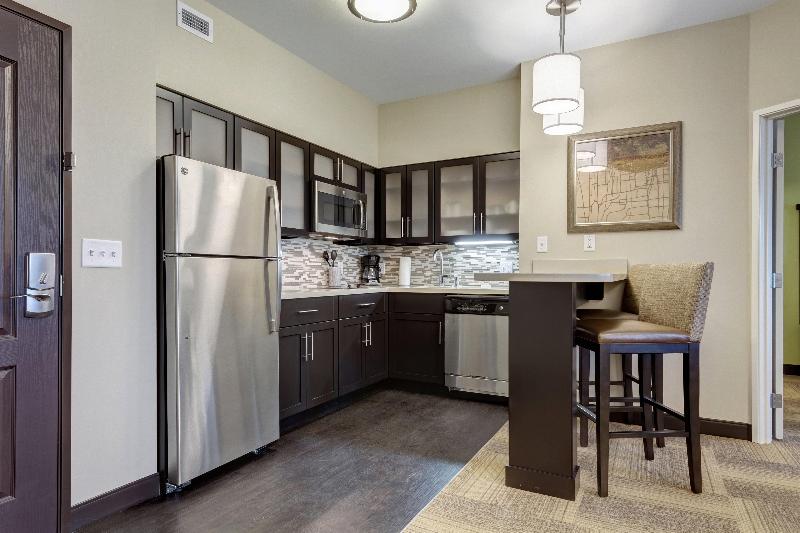Staybridge Suites St Louis - Westport image