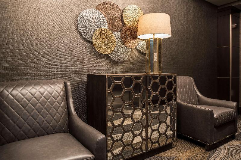 Hampton Inn & Suites Bridgewater image
