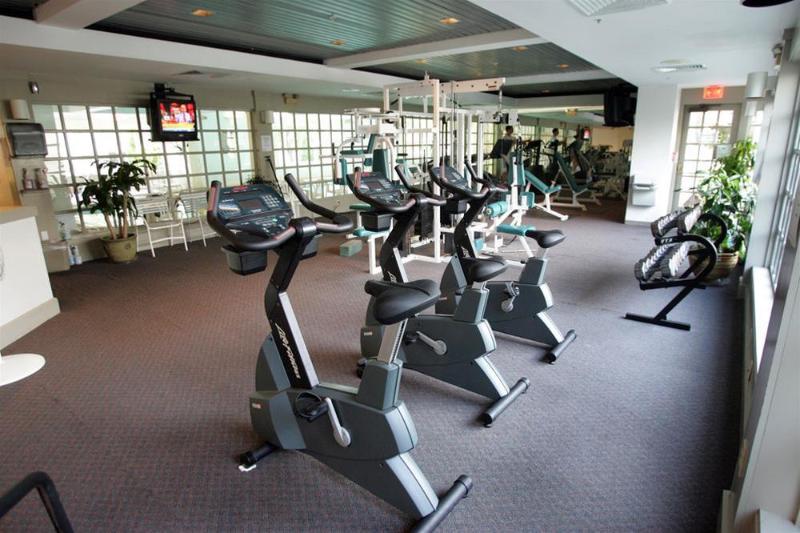 Water S Edge Resort And Spa image