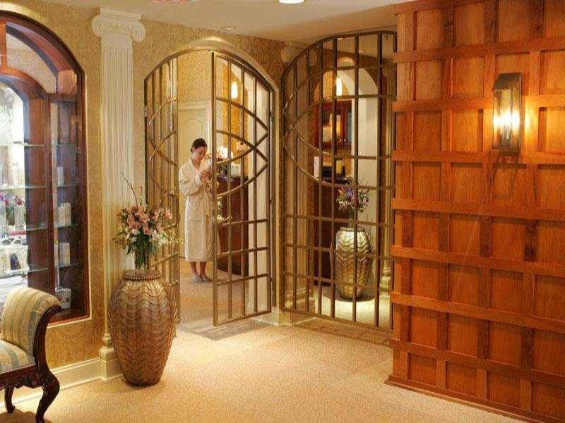 Water S Edge Resort And Spa image