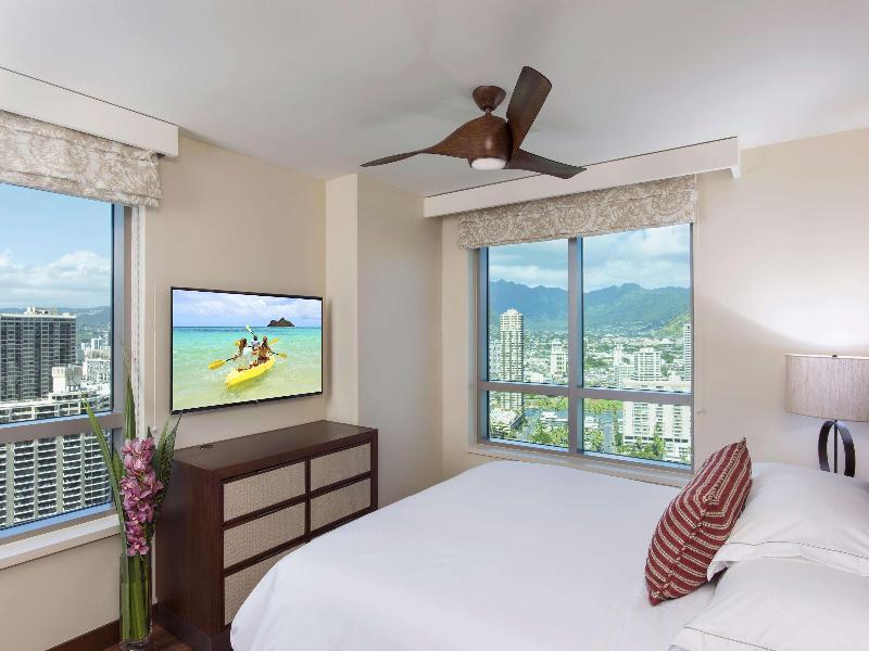 Hilton Grand Vac Club The Grand Islander Waikiki image