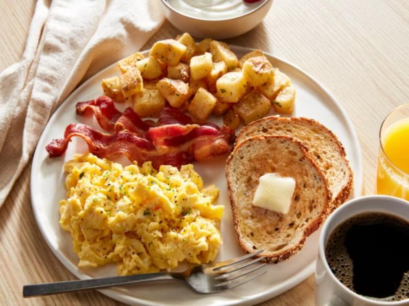 Holiday Inn Cleveland Airport West by IHG image